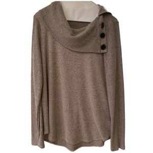 Light-weight button neck sweater